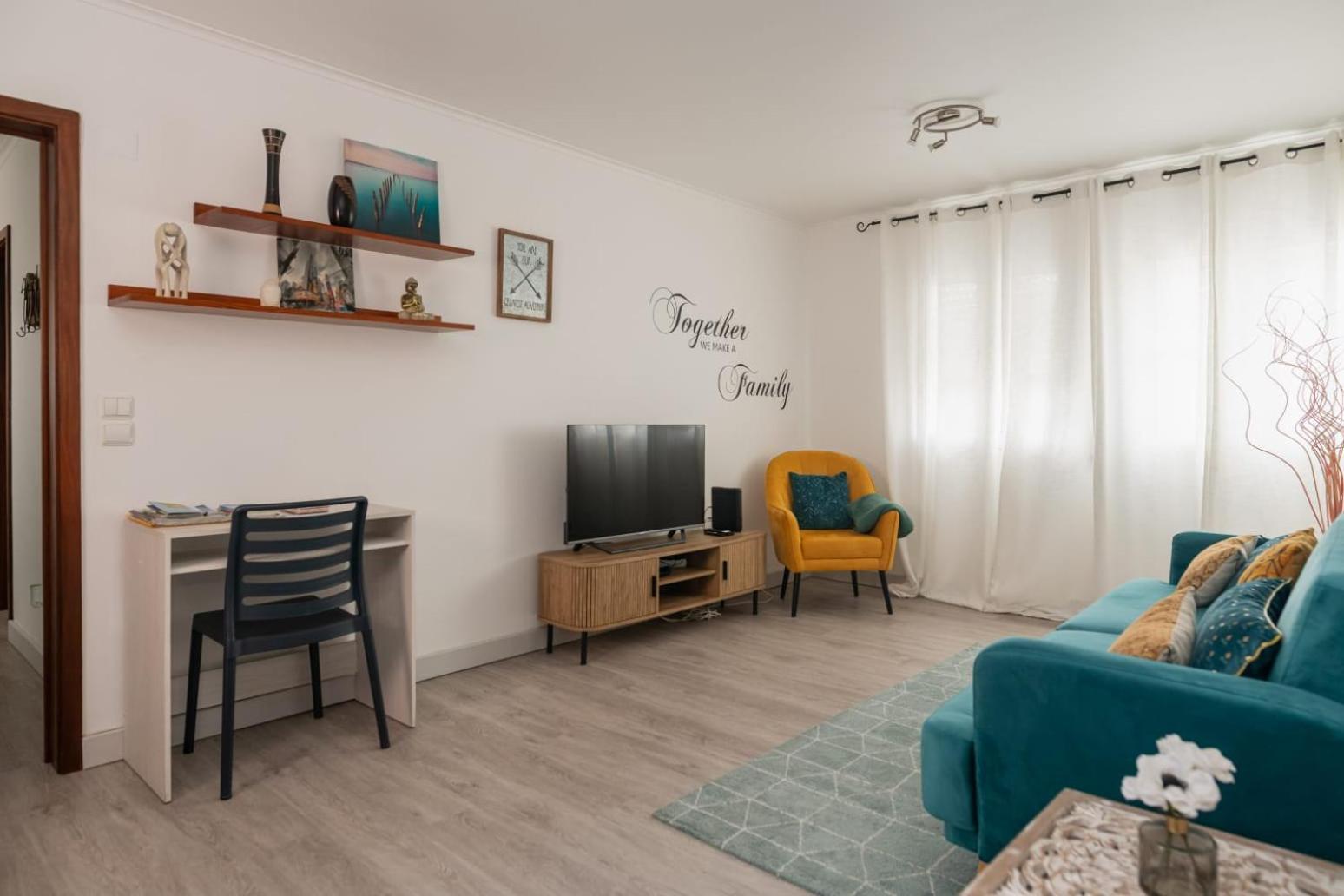 Family Friendly Azorean Apartment Понта-Делгада Экстерьер фото